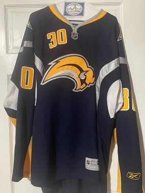 NHL Buffalo Sabres #30 Ryan Miller XL Signed Hockey Jersey 2009 With Tags